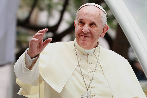 EL PAPA FRANCISCO ES INTERNADO EN UN HOSPITAL DE ROMA POR UNA INFECCIÓN RESPIRATORIA