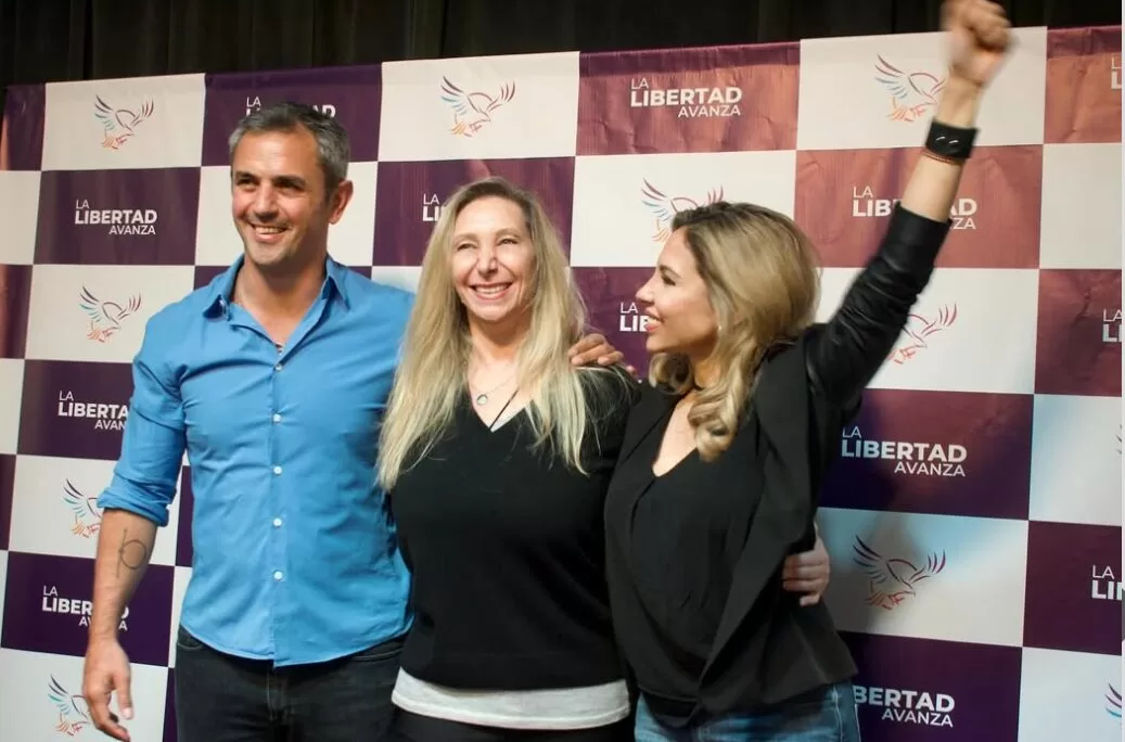 KARINA MILEI RESPALDA A JUAN PEDRO ALEART EN ROSARIO: «EL DOMINGO ES LIBERTAD O KIRCHNERISMO»
