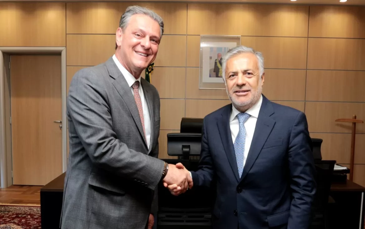 MENDOZA REFUERZA SU ALIANZA CON BRASIL