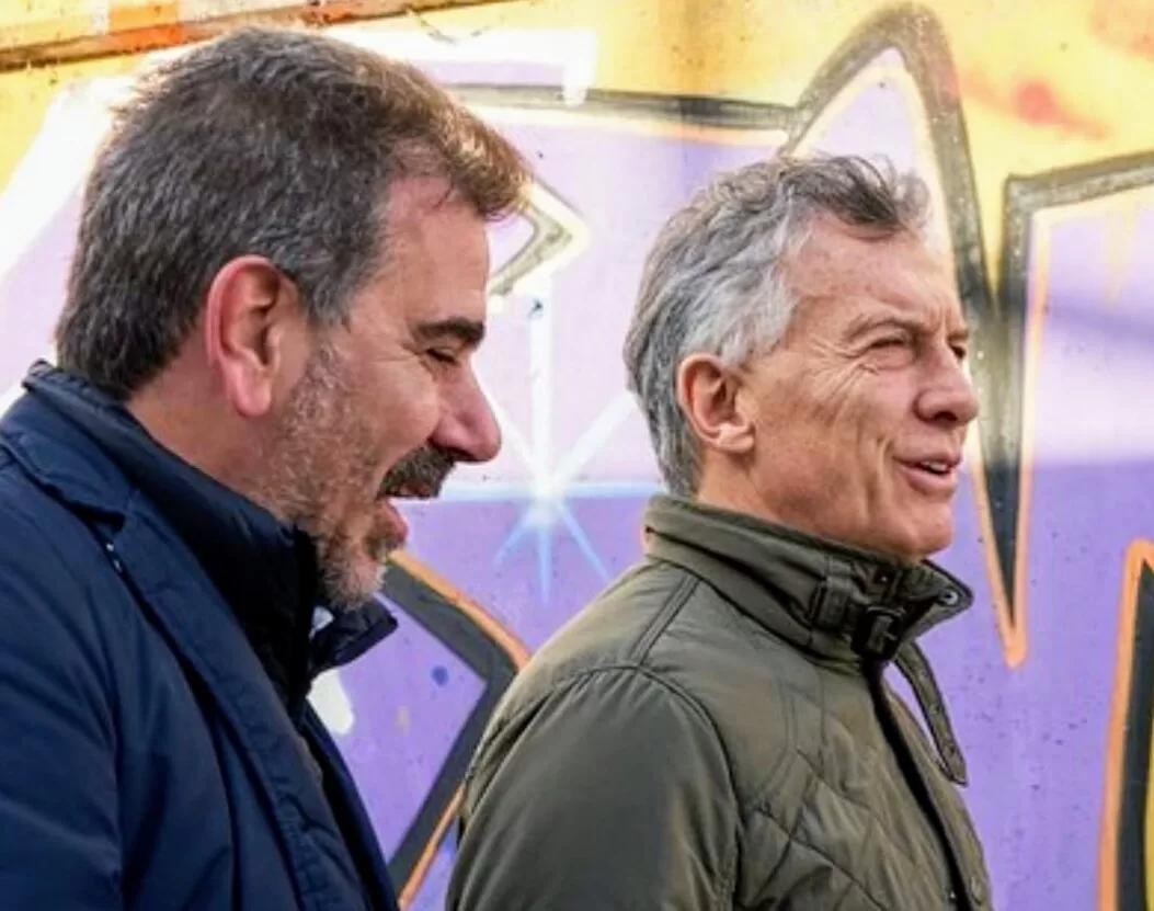EL PRO SE ENCAMINA A SELLAR SU ALIANZA CON LLA Y A VALIDAR EL FRENTE VIOLETA 