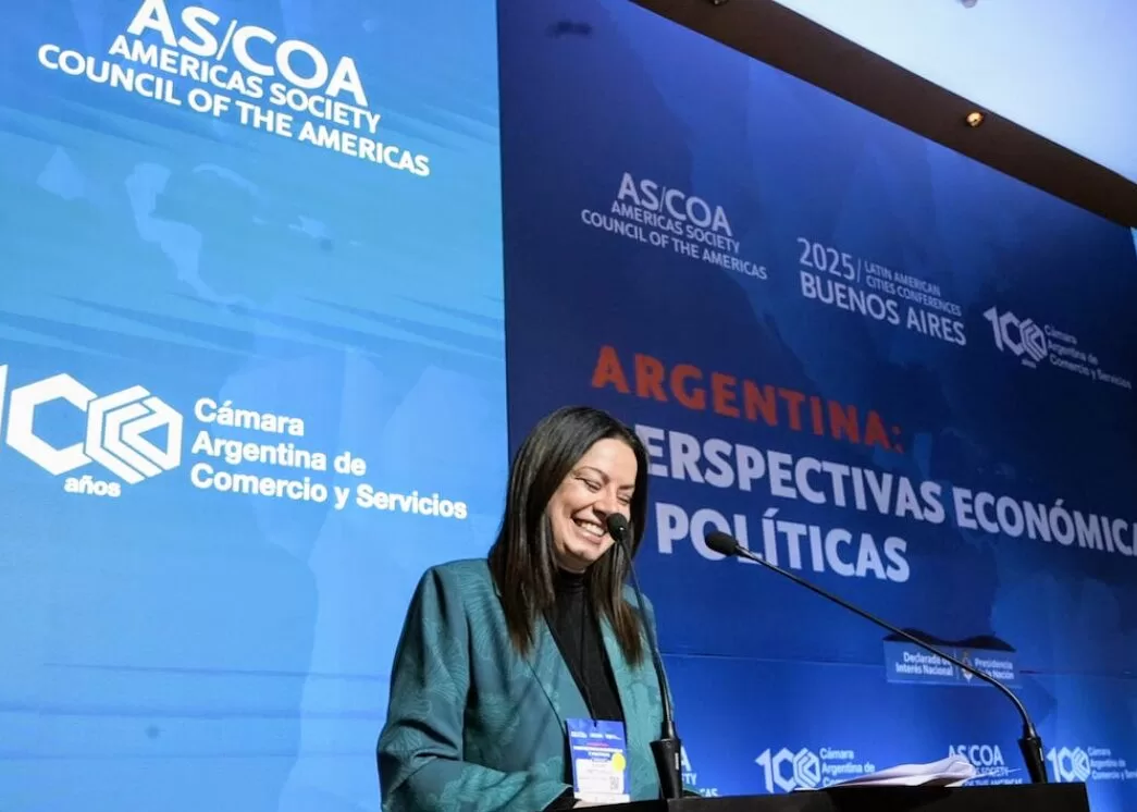 SANDRA PETTOVELLO DESTACA AVANCES SOCIALES Y ECONÓMICOS EN CONFERENCIA DEL COUNCIL OF THE AMERICAS