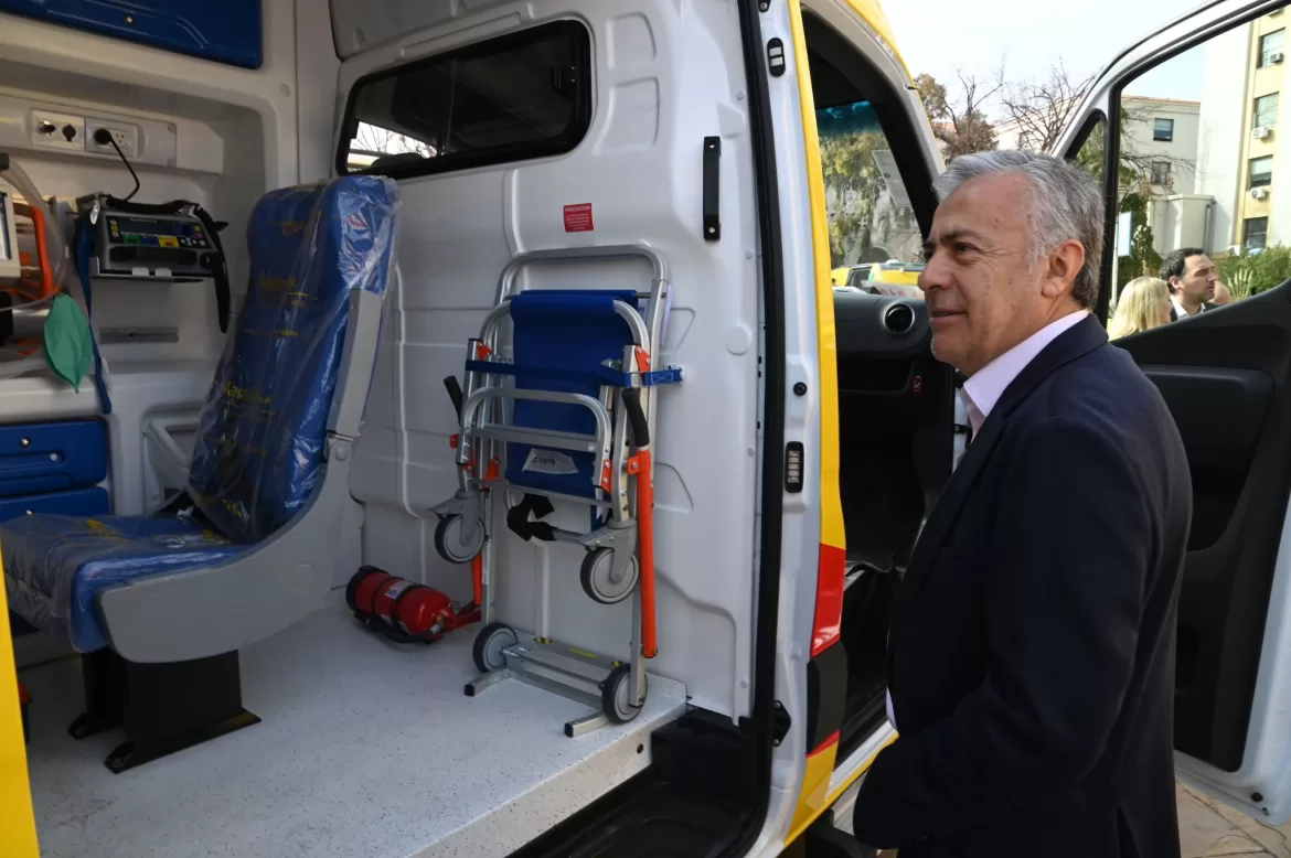 MENDOZA RENUEVA SU FLOTA DE AMBULANCIAS Y MODERNIZA EL SISTEMA DE EMERGENCIAS