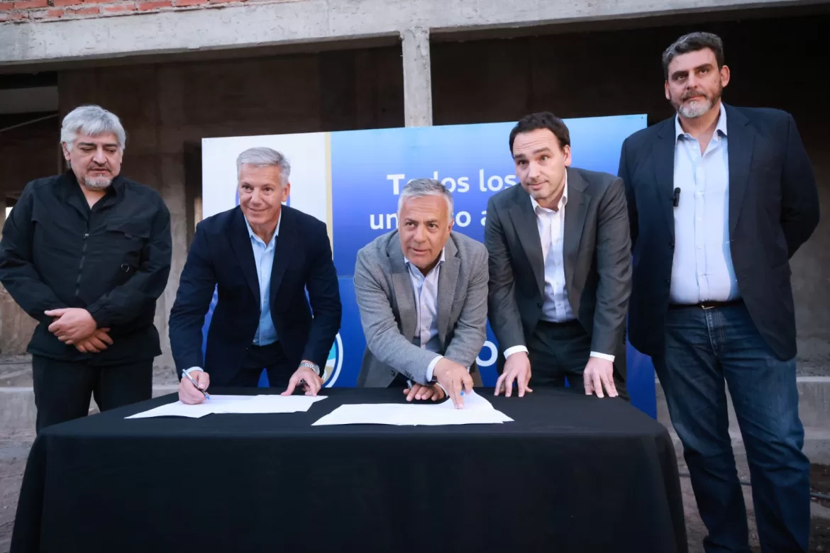 CORNEJO ANUNCIÓ IMPORTANTES OBRAS PARA EL SISTEMA DE SALUD EN GENERAL ALVEAR