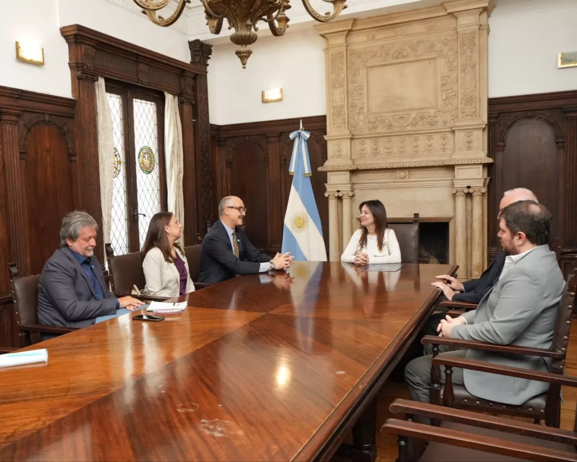 EL MINISTERIO DE CAPITAL HUMANO Y UNICEF FIRMARON UN ACUERDO PARA PREVENIR LA LUDOPATÍA INFANTIL