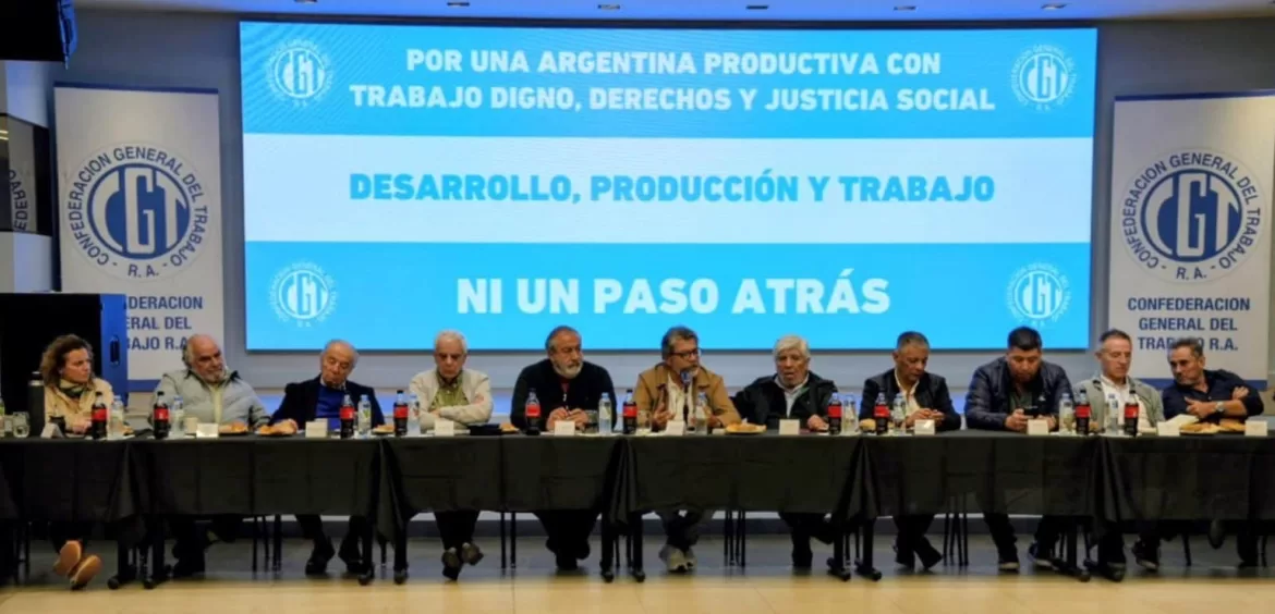LA CGT BUSCA REFUNDAR SU UNIDAD Y MARCAR LÍMITES A LA REFORMA LABORAL DEL GOBIERNO