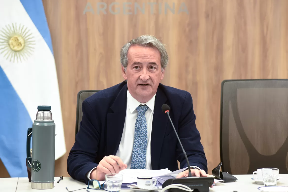 COMISIÓN DE DIPUTADOS ANALIZA PEDIDO DE DESAFUERO DE ESTRADA