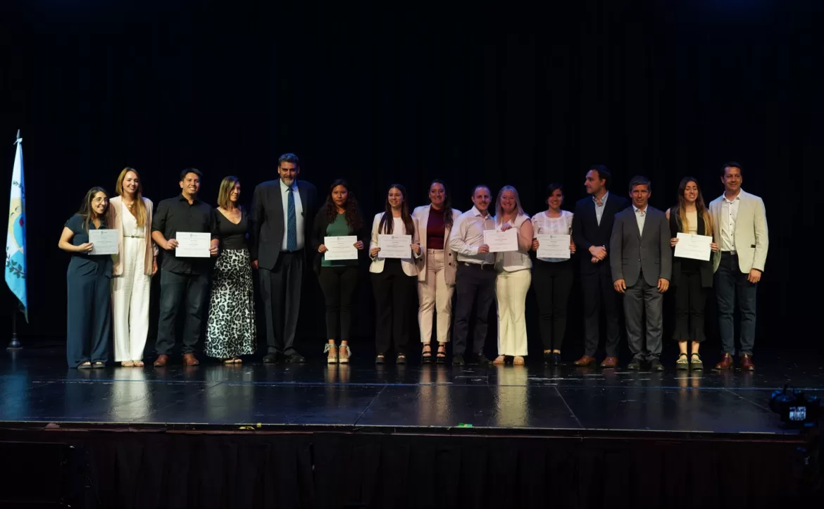 NUEVOS PROFESIONALES FORTALECEN EL SISTEMA DE SALUD PÚBLICA EN MENDOZA