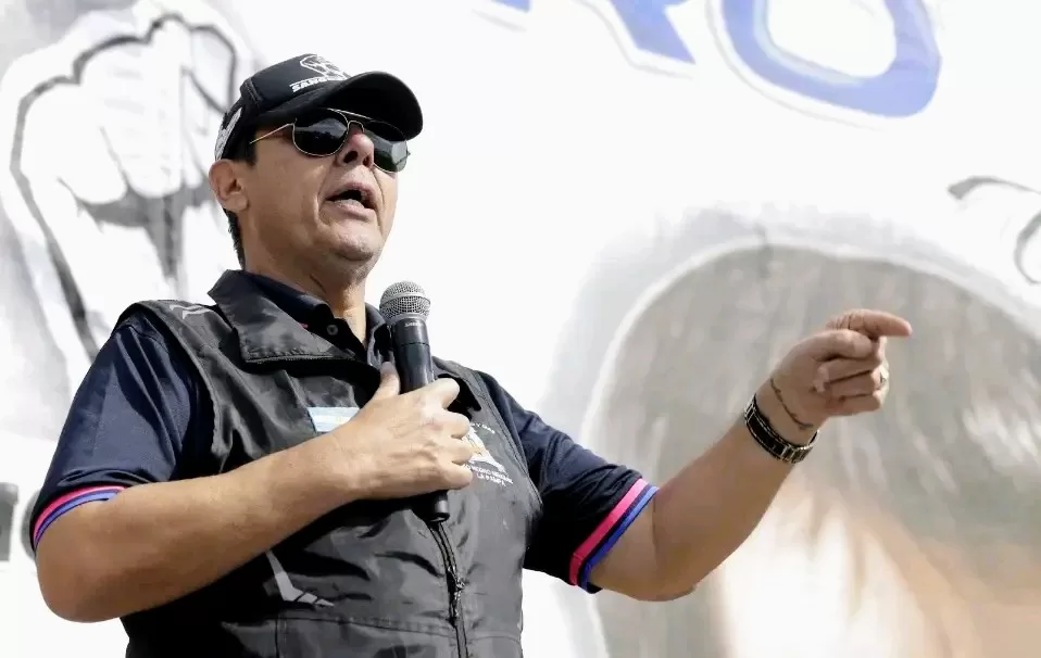 RUCCI ANUNCIÓ ACUERDOS HISTÓRICOS: ZONA AL 85% Y SEGURO LABORAL DE CINCO AÑOS PARA LOS PETROLEROS