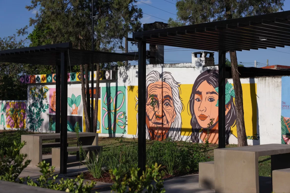 SAN MIGUEL DE TUCUMÁN INAUGURÓ LA PLAZA GUTENBERG RECUPERADA