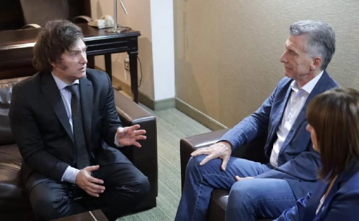 MILEI Y MACRI CENARON EN OLIVOS EN MEDIO DE LOS CAMBIOS EN EL GOBIERNO