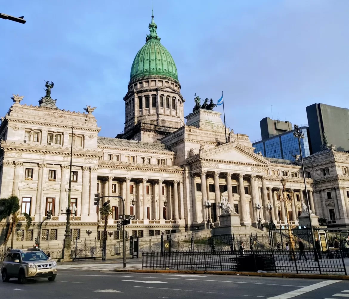 REFORMA LABORAL: EL GOBIERNO CONFIRMÓ QUE ENVIARÁ EL PROYECTO AL CONGRESO EL 9 DE DICIEMBRE