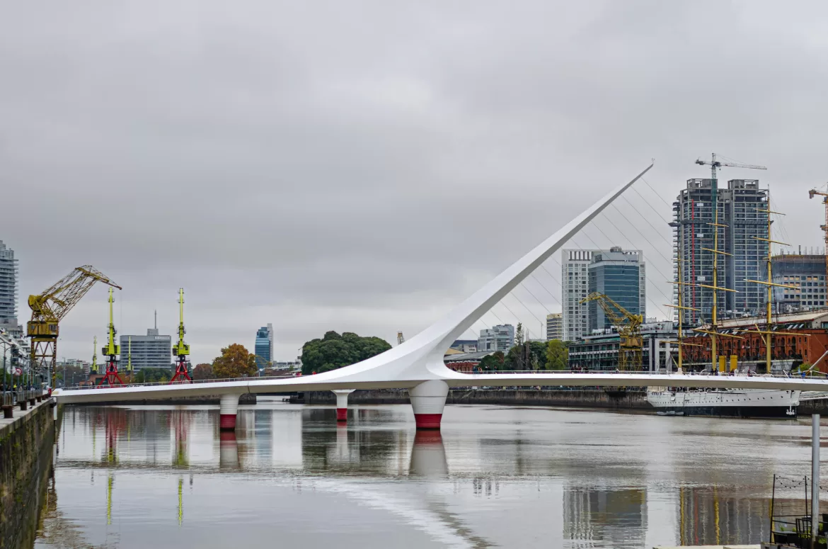 DOMINGO PARCIALMENTE NUBLADO Y CON TEMPERATURAS AGRADABLES EN BUENOS AIRES