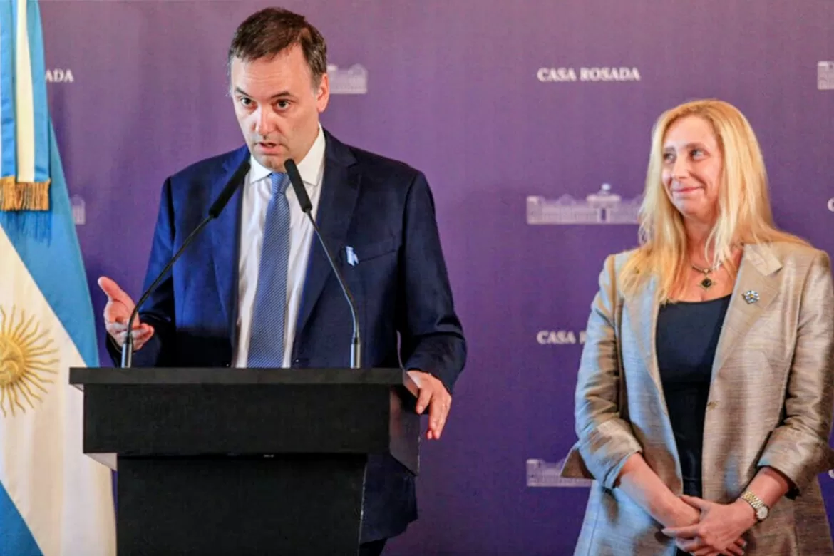 EL GOBIERNO DEFINE SU ESTRATEGIA PARA ASEGURAR EL PRESUPUESTO 2026