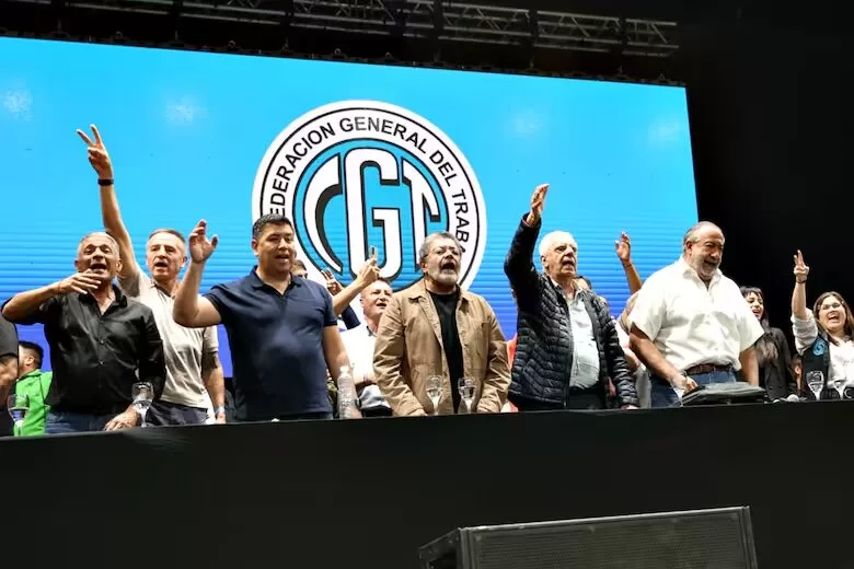 LA CGT RENOVÓ SU CONDUCCIÓN Y ELIGIÓ UN TRIUNVIRATO PARA ENFRENTAR LA REFORMA LABORAL DEL GOBIERNO DE MILEI