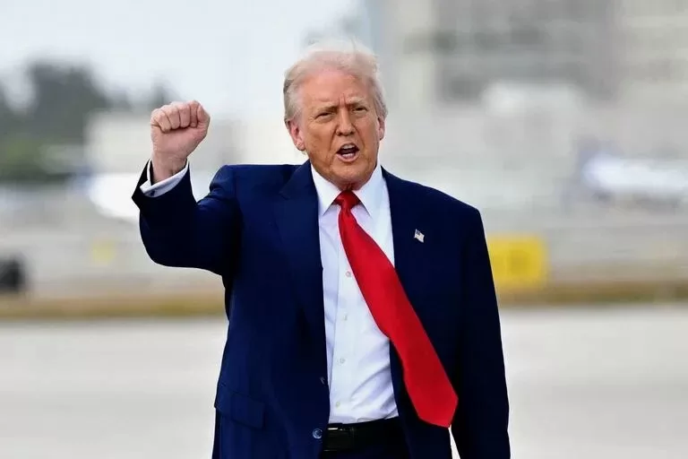 EE.UU. PAUSA NEGOCIACIONES COMERCIALES CON TAILANDIA EN MEDIO DE CRECIENTE TENSIÓN CON CAMBOYA