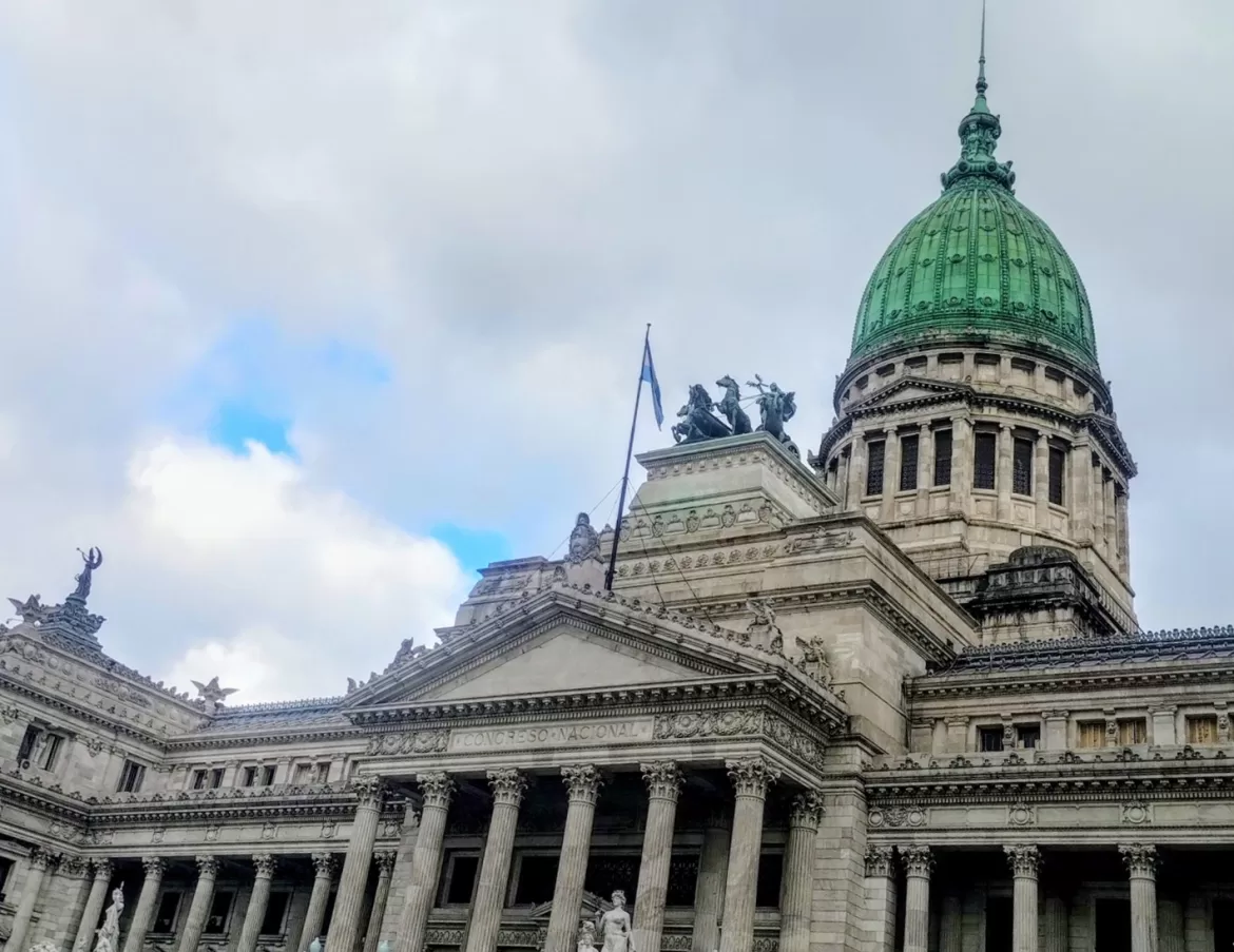 EL OFICIALISMO DEFINE LA AGENDA DE EXTRAORDINARIAS: PRESUPUESTO Y REFORMAS EN EL CENTRO DEL DEBATE