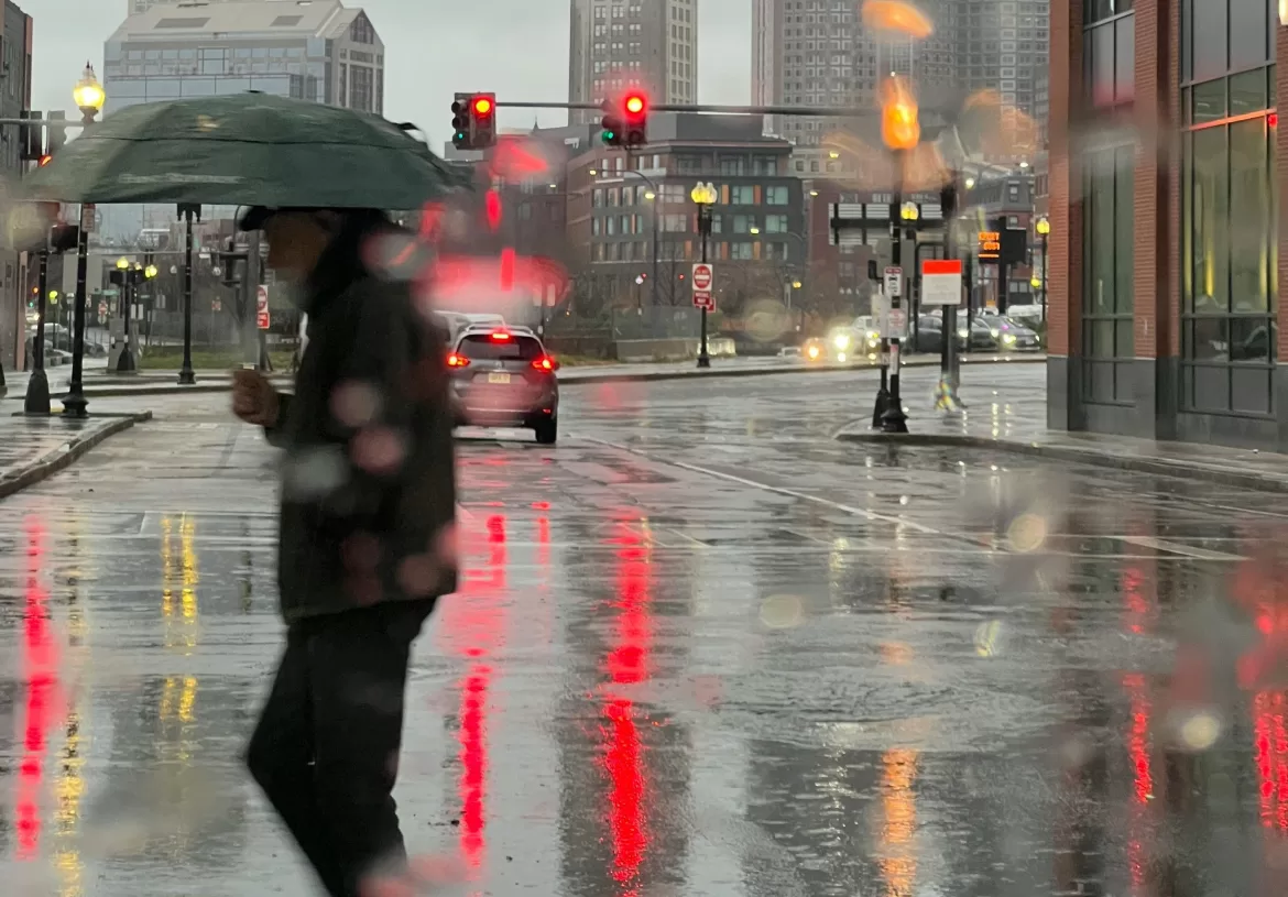 CIELO CUBIERTO Y LLUVIAS AISLADAS: ASÍ ARRANCA EL VIERNES EN BUENOS AIRES