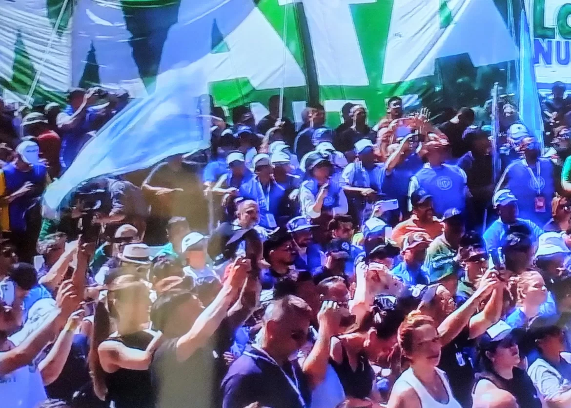 LA CGT, A LA DEFENSIVA ANTE UN GOBIERNO CONSOLIDADO