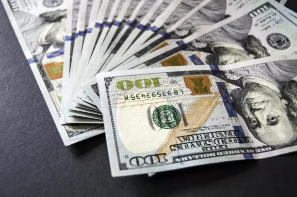 DÓLAR HOY: EL MERCADO CAMBIA DE RITMO Y LAS COTIZACIONES MARCAN UNA JORNADA CLAVE