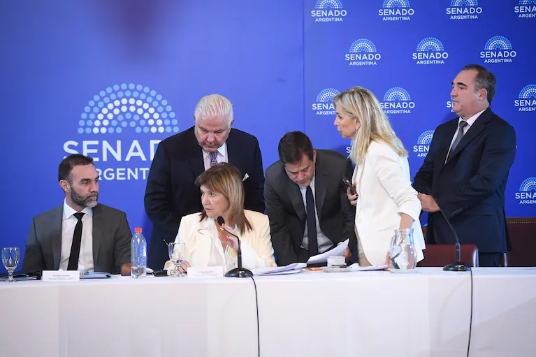 EL SENADO ACELERA EL TRÁMITE DEL PRESUPUESTO 2026 Y BUSCA DICTAMEN ESTE VIERNES