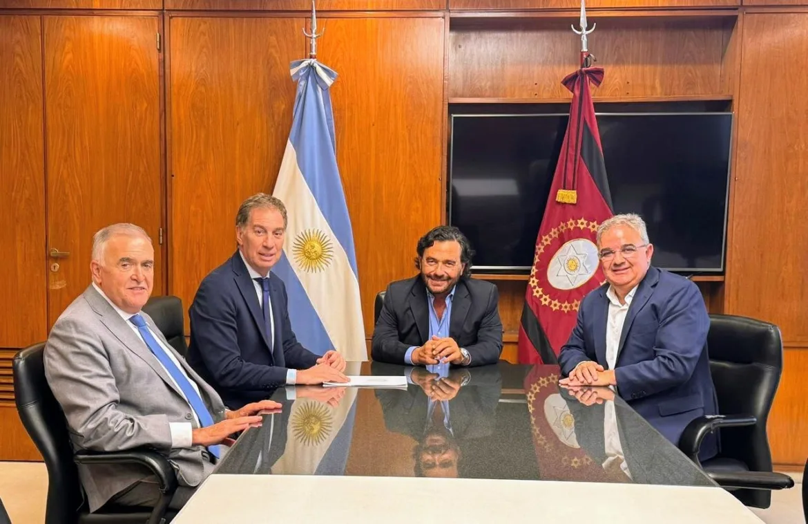 SANTILLI SE REUNIÓ CON GOBERNADORES POR LA REFORMA LABORAL Y GANANCIAS