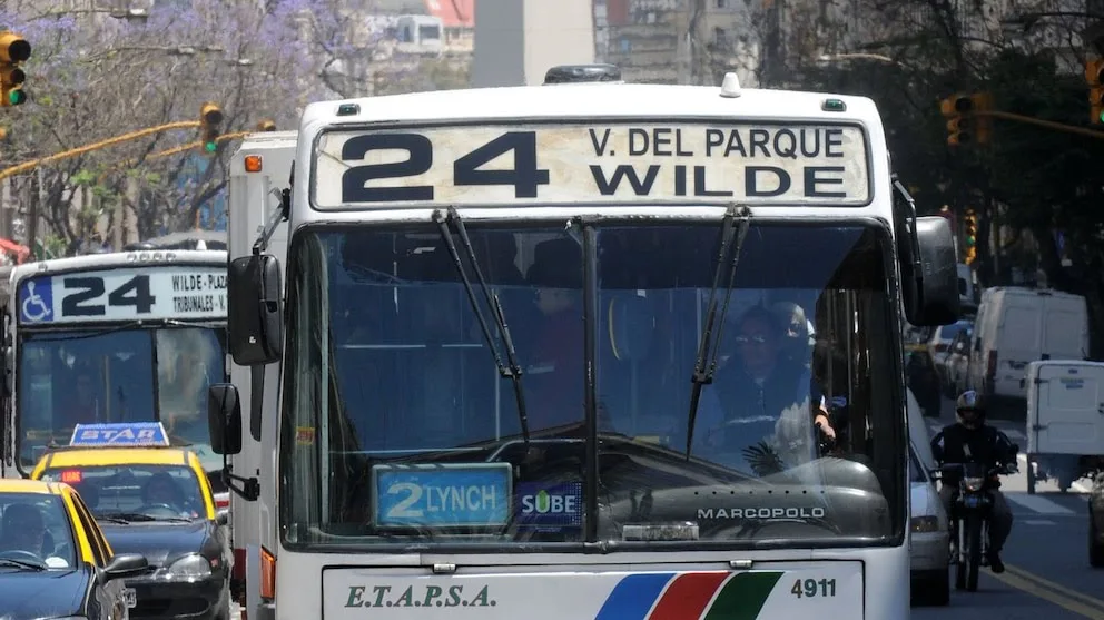 TENSIÓN EN EL TRANSPORTE: LA NEGOCIACIÓN SALARIAL SIGUE SIN ACUERDO