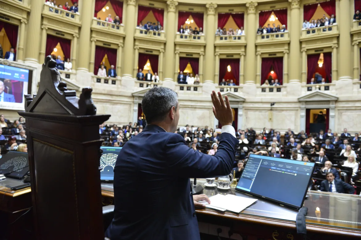 SESIONES EXTRAORDINARIAS EN MARCHA: EL GOBIERNO DEFINE SU AGENDA CLAVE Y MIDE APOYOS EN EL CONGRESO