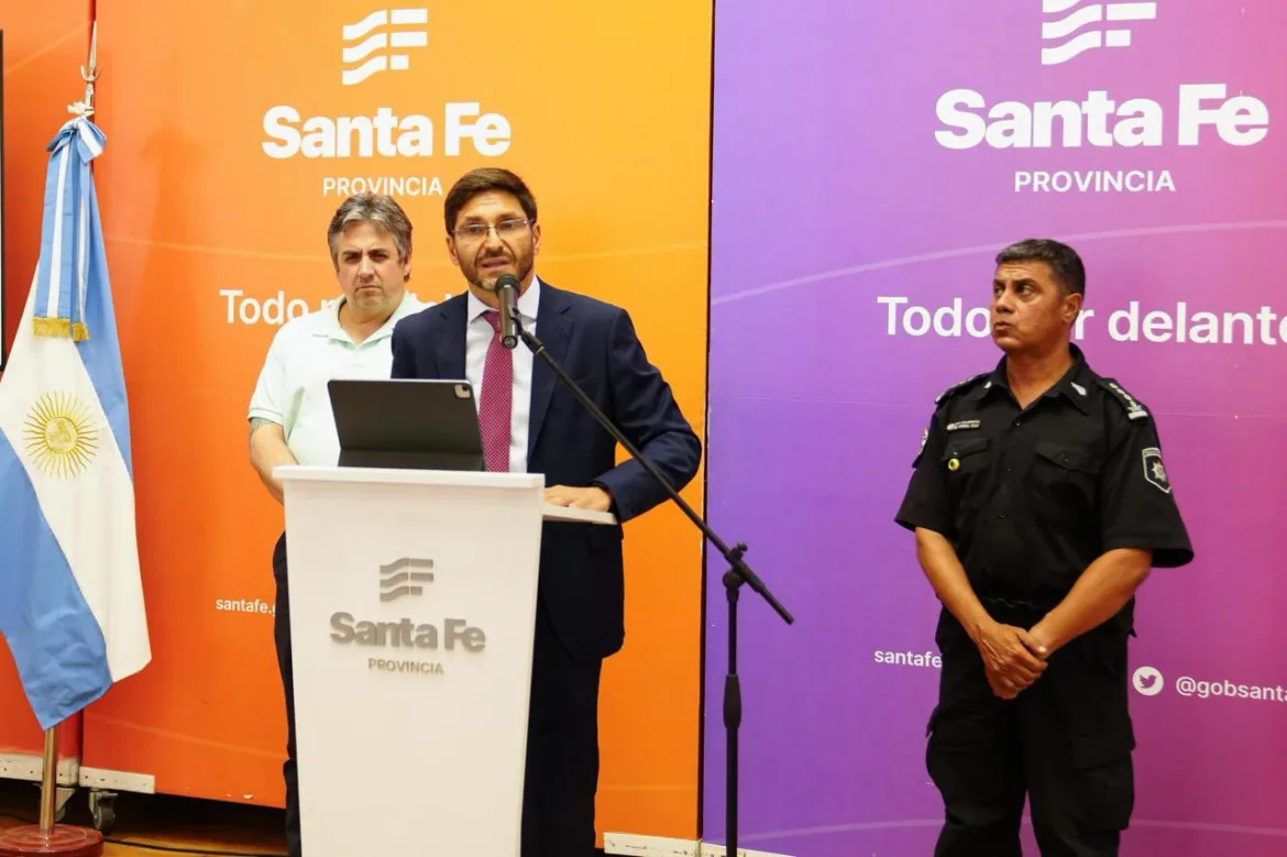 SANTA FE LEVANTA LA PROTESTA POLICIAL TRAS ACUERDO SALARIAL CON EL GOBIERNO PROVINCIAL