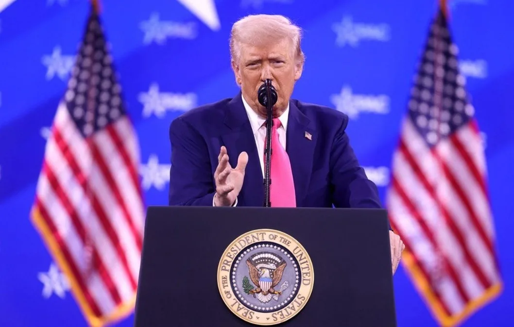 GIRO EN LA CRISIS: WASHINGTON FRENA ATAQUES Y ABRE UNA VENTANA DIPLOMÁTICA