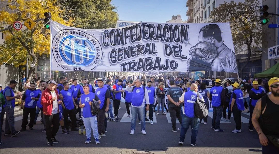 CRISIS SINDICAL: LA CGT ENFRENTA TENSIONES INTERNAS Y PRESIÓN POLÍTICA