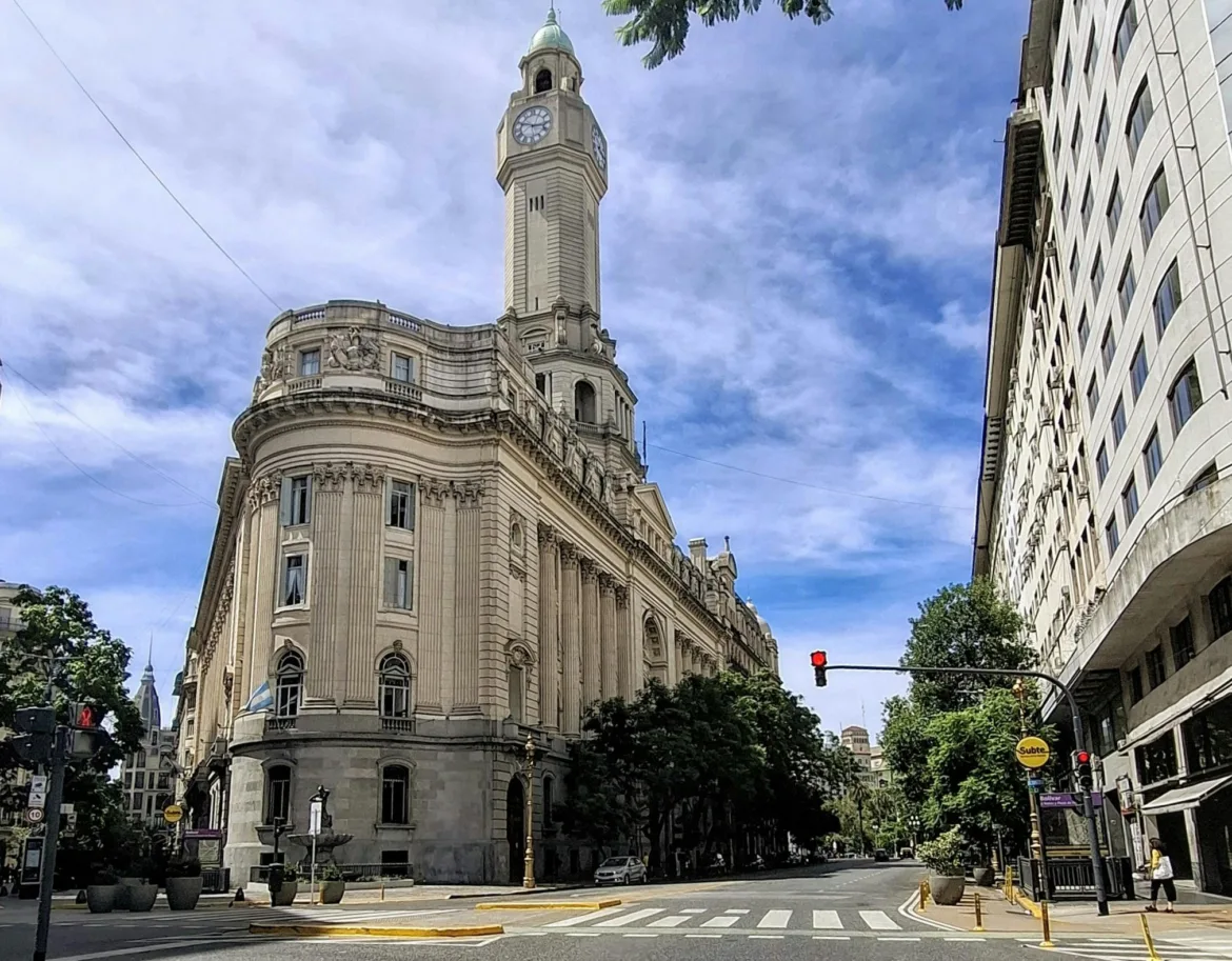 FIN DE SEMANA IDEAL EN EL AMBA: CLIMA PERFECTO PARA EL SUPERCLÁSICO