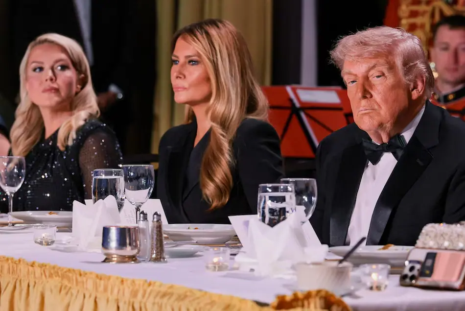 TIROTEO EN LA CENA DE CORRESPONSALES: EVACUARON A DONALD TRUMP EN MEDIO DEL CAOS