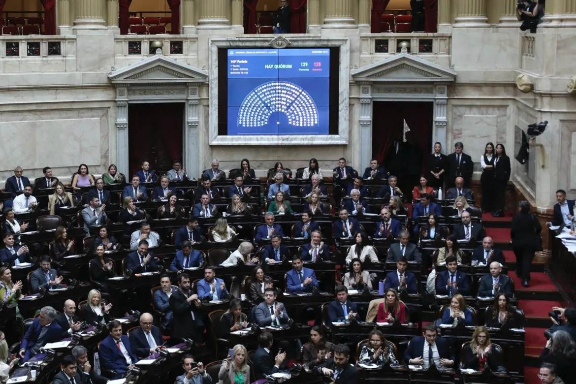 EL GOBIERNO BUSCA AVANZAR CON LA REFORMA ELECTORAL, PERO ENCUENTRA RESISTENCIAS EN EL CONGRESO