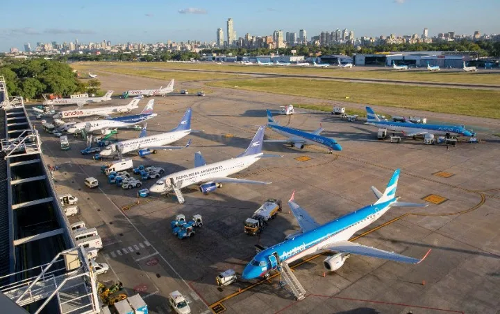AEROPARQUE CIERRA POR TRES DÍAS: QUÉ PASARÁ CON LOS VUELOS Y CUÁNDO VOLVERÁ A OPERAR