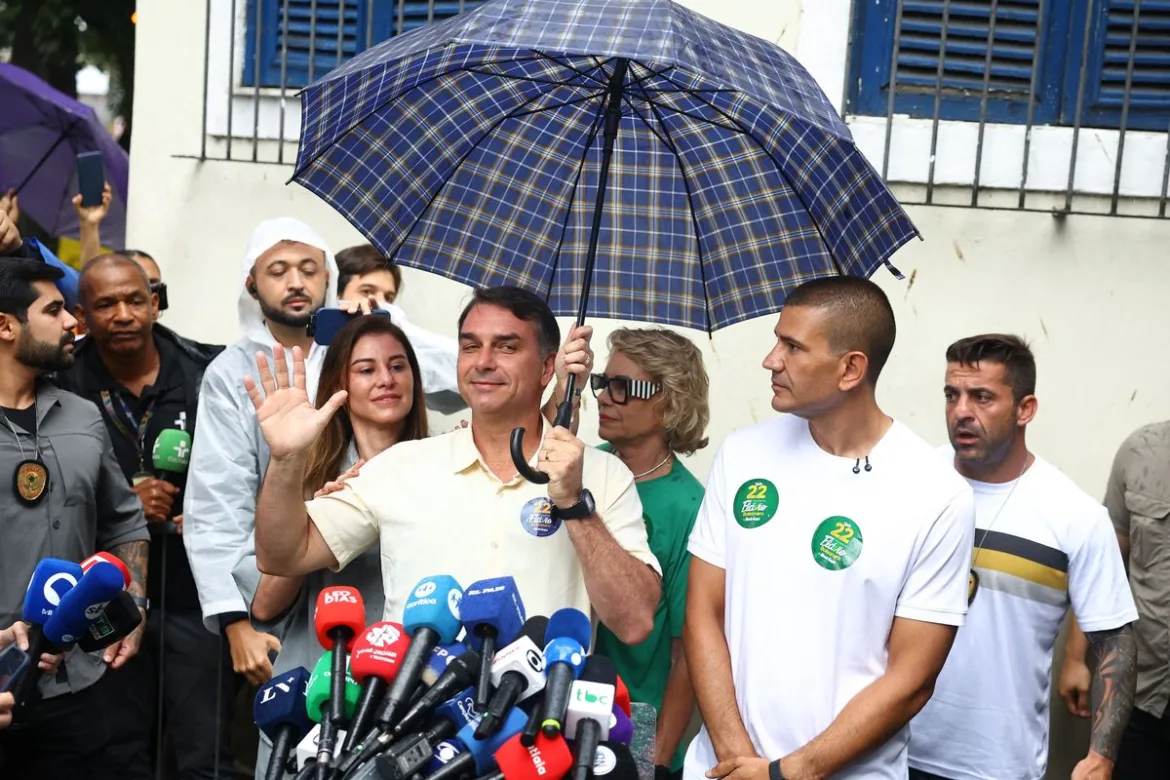 BRASIL DEFINE SU FUTURO POLÍTICO