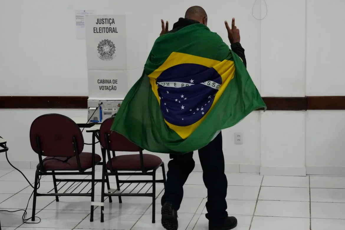 LULA GANÓ UN BALOTAJE MUY AJUSTADO
